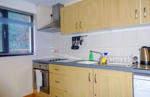 Thornthwaite Cottage | Jebel Kasr, Thornthwaite - a cottage that sleeps 2 guests in 1 bedroom
