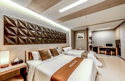 Aewol Hotel | Jeju M Self Check-in Motel