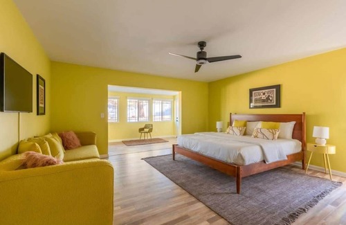 Yucca Valley House | Jellystone Lodge- Walk into Park, Spa, Cowboy Pool