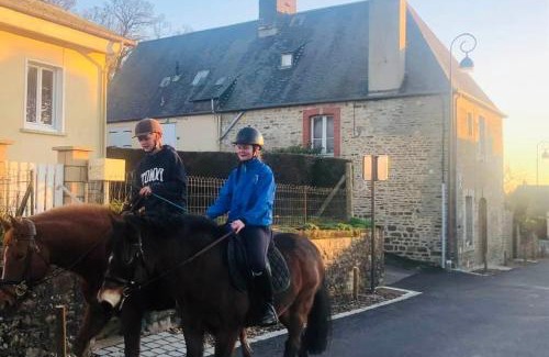 Le Neufbourg Apartment | Jenny's Gite