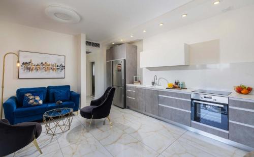 Jerusalem Apartment | Jerusalem Estates D - Luxury Views & Serenity