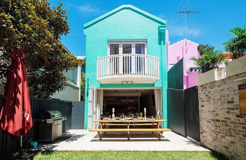 Bondi Beach Villa | Jet Flamingo: Rockstar Bondi Villa