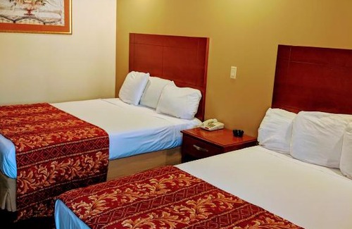 Queens Hotel | Jets Motor Inn