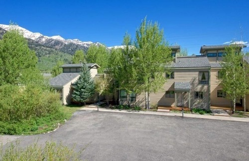 Moose Wilson Road House | JHRL - Aspens Cove 4615 - Amazing mountain views