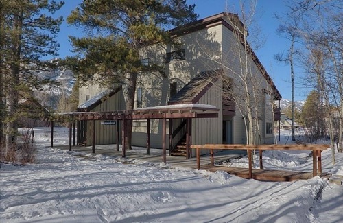 Teton Pines Condo | JHRL - Indian Paintbrush 1122, Located in Wilson, the perfect getaway