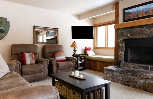 Teton Pines Condo | JHRL - Ponderosa 413, Perfect for a couple
