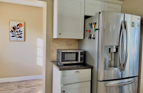 Mayflower Village House | Jie’s choice 3b single house with large backyard
