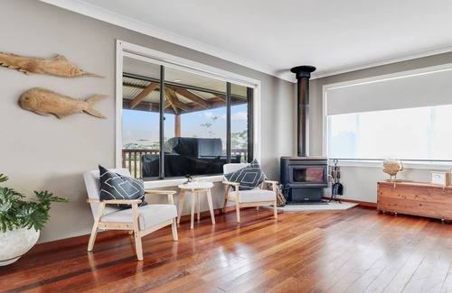 Pambula Beach House | Jimmy's Place by the Beach