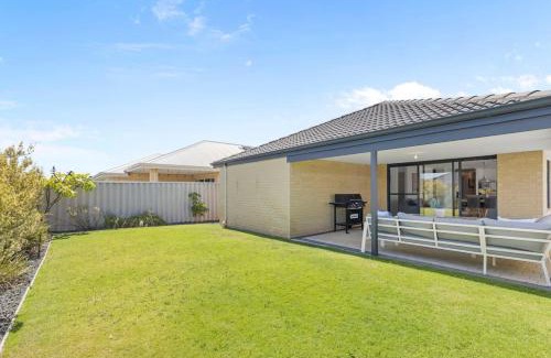 Butler House | Jindee Beach 2km away, Magical memories in Butler