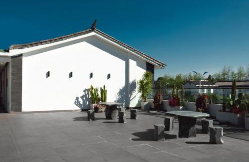 Dali Ancient Town House | Jingjie Garden Holiday Homestay