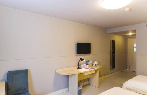 Huainan Hotel | Jinjiang Inn Huainan Railway Station Middle Shungeng Road