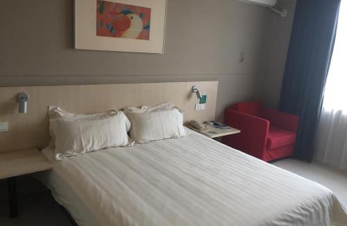 Gucheng Hotel | Jinjiang Inn Lijiang Ancient City Qixing Street