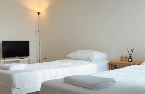 Lat Krabang House | Jira Simply room Suvarnabhumi Airport 15 mins