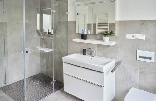 Walldorf Apartment | JJ-TS - Central apartment - near SAP - parking lot - terrace
