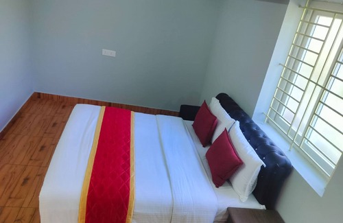 Yercaud Hotel | JK Resort