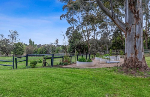 Merricks North House | ‘Jodeline’ Lakehouse by the Coast