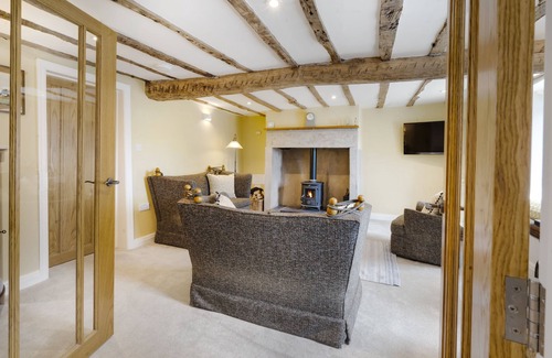 Brigsteer Cottage | Joe's Cottage - Brigsteer Village, near Kendal. Dog-friendly