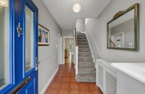 Kenley Apartment | Joel's 3 bedroom House in South London