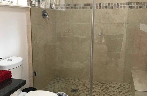 Bedfordview Cottage | Johannesburg, close to International Airport and shops Bedfordview
