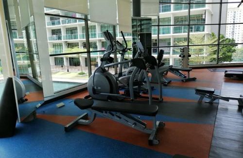 Taman Mount Austin Apartment | Johor Austin TOPPEN Romantic 2pax WIFI Homestay