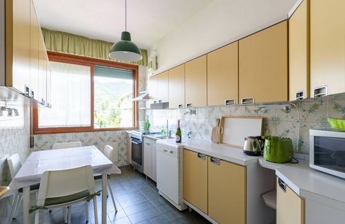 Rapallo Apartment | JOIVY Apartment In Rapallo W/Gulf View