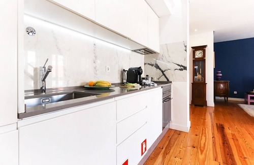 Sao Jose Apartment | JOIVY Bold & classy 2BR apt w/balcony in Baixa, moments from shopping streets