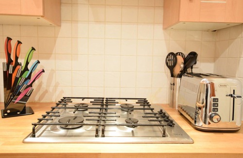 Old Town Apartment | JOIVY Gorgeous Two Bedroom Apartment With Castle Views