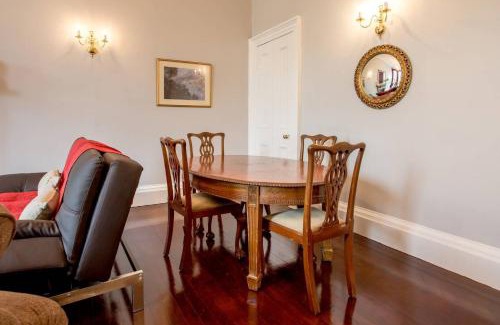 New Town Apartment | JOIVY Spacious Apt in New Town Prime Location