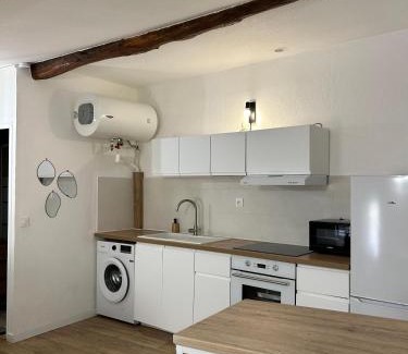 Saint-Maximin-la-Sainte-Baume Apartment | Joli T2 en plein coeur de Saint Maximin