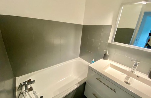 Saint-Arnoult Apartment | Joli 2 pièces à St Arnoult rénové