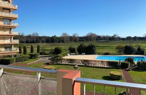 La Napoule Apartment | Joli appartement calme avec vue piscine