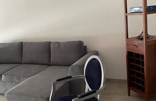 Harhoura Apartment | Joli Appartement Dans Résidence Sécurisé à Proximité des Plages