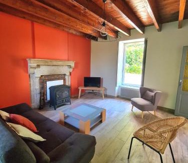 Les Chatelliers-Chateaumur House | Joli gîte chez Paulette à 10 min du Puy du Fou