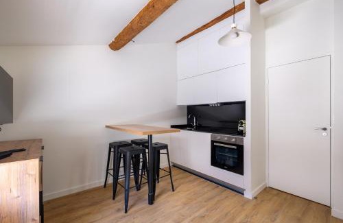 Champagne-au-Mont-d'Or Apartment | Joli Studio Champagne au Mont d'or