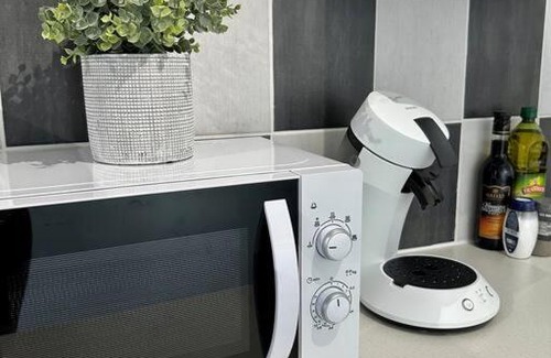 Bourg-en-Bresse Apartment | Joli studio à 3 min de la Gare