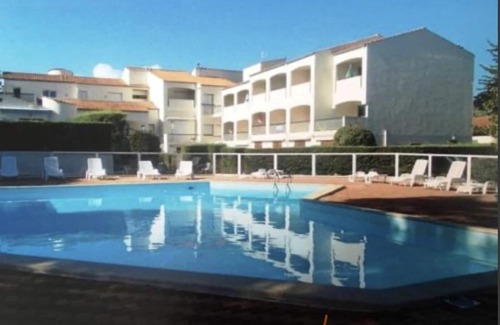 Dolus-d'Oleron Apartment | Joli Studio à Vert Bois Avec une Piscine , Proche Plage