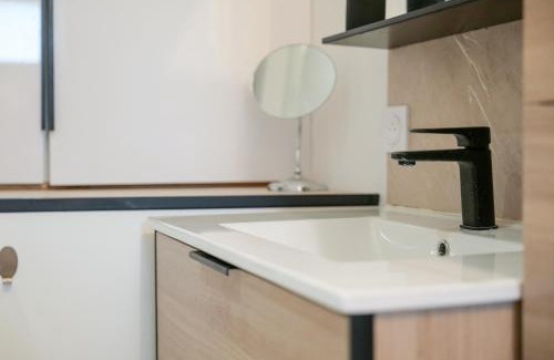 Les Sables d'Olonne Apartment | Joli studio avec balcon - 2 personnes