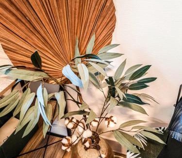 Limoges Apartment | JOLI STUDIO AVEC PARKING ET NETFLIX - Proche du palais des exposition, du stade de Beaublanc et du Zenith