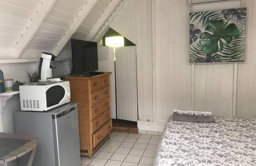 Concordia Apartment | Joli studio entier avec jardin au calme