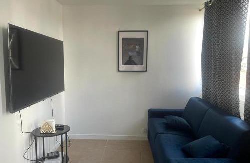 Villemomble Apartment | Joli studio entre Paris et Disneyland