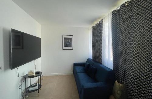 Villemomble Apartment | Joli studio entre Paris et Disneyland