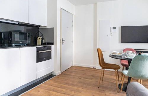 Champagne-au-Mont-d'Or Apartment | Joli T2 Champagne au Mont d'or