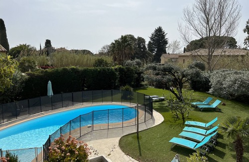 Cavalaire-sur-Mer Apartment | Joli T2 rez de Jardin, Terrasse, Piscine, Impasse Calme, 300m MER