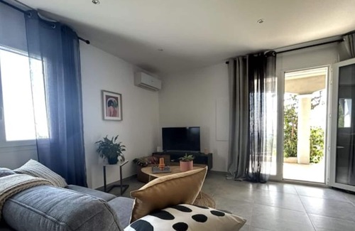 Biguglia Apartment | Joli T3 Neuf 4/6 p. mer et Montagne Plages à 10mn