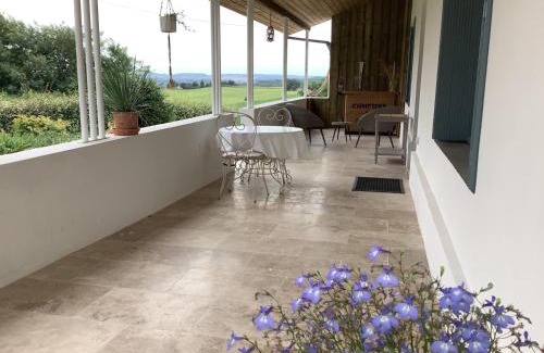 Hautesvignes Apartment | Jolie Appartement à la campagne