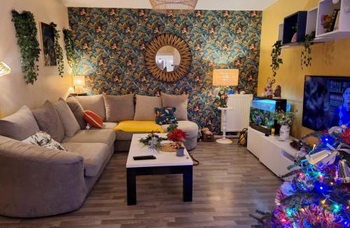 Rambouillet Apartment | Jolie Chambre