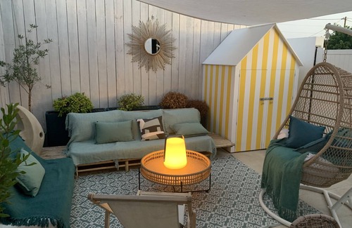 La Rochelle House | Jolie Maison de Ville Avec Patio Sans vis à vis