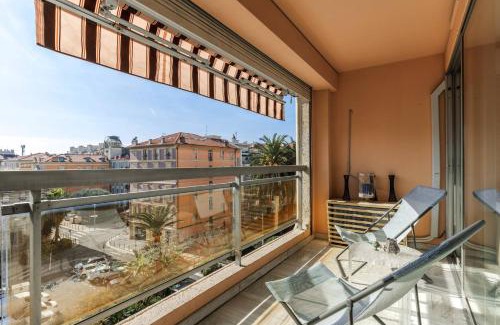 Jean-Medecin Apartment | Jolie studio avec belle terrasse ensoleillee