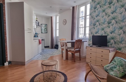 Villeneuve-sur-Lot Apartment | Jolie studio plein cœur de centre ville avec balcon