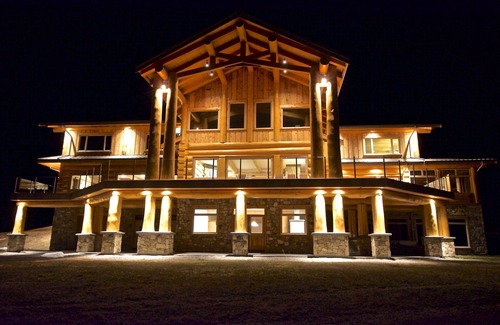 Smithers Cabin | JollyMore | Pink Sky Lodge